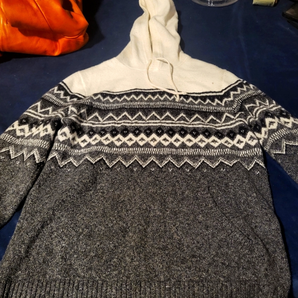 Old navy hoodie